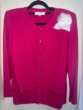 St. John Women’s Bright Fuchsia Knit Button-Front Cardigan with Flower Brooch
